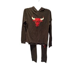 Concepts Sport Women's 2 Piece Chicago Bulls Pajama Set Medium